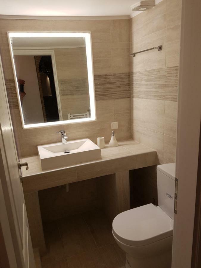 John Beauty 50M2, Metro And Acropolis 5' Appartement Athene Buitenkant foto
